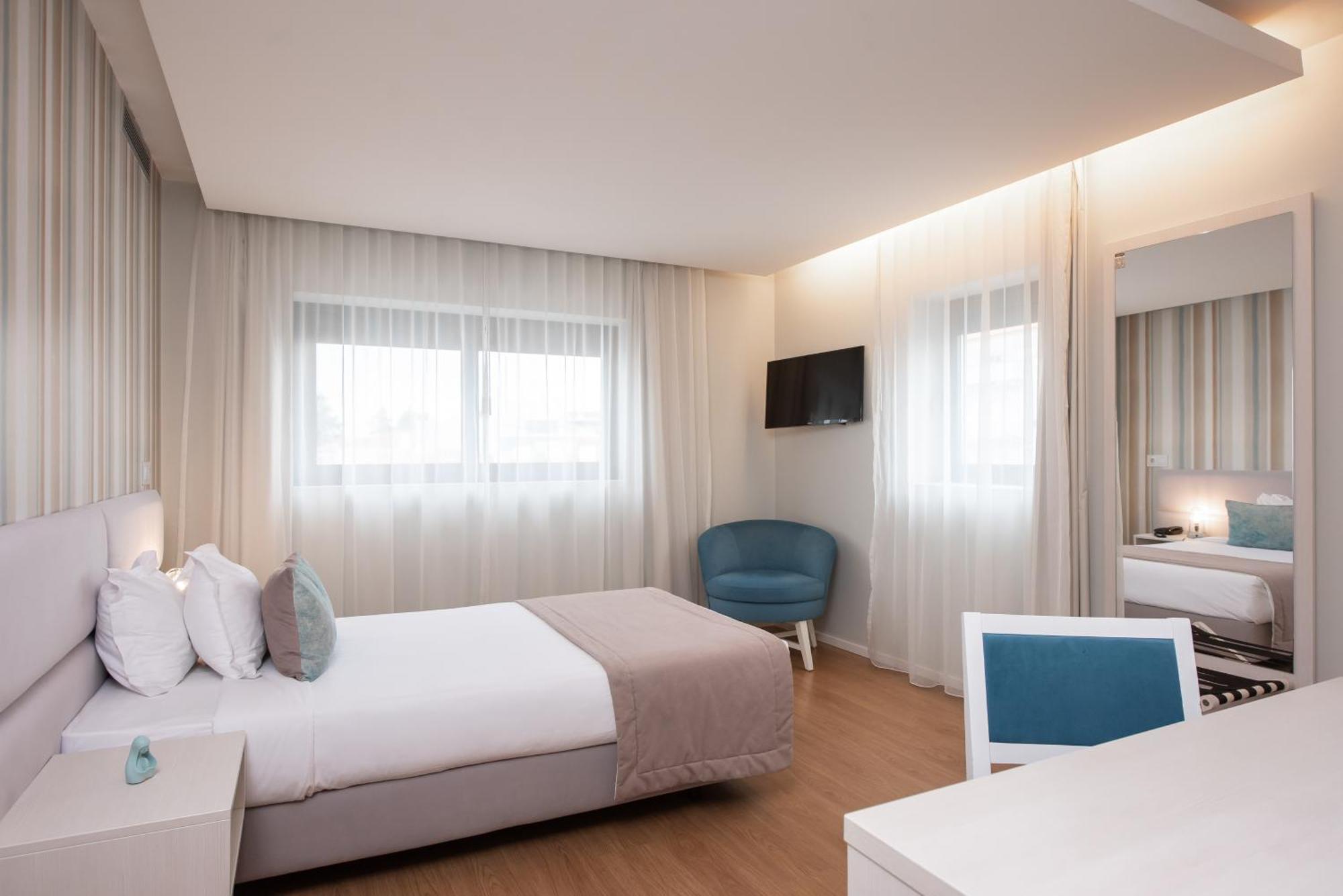 Essence Inn Marianos Hotel ファティマ エクステリア 写真